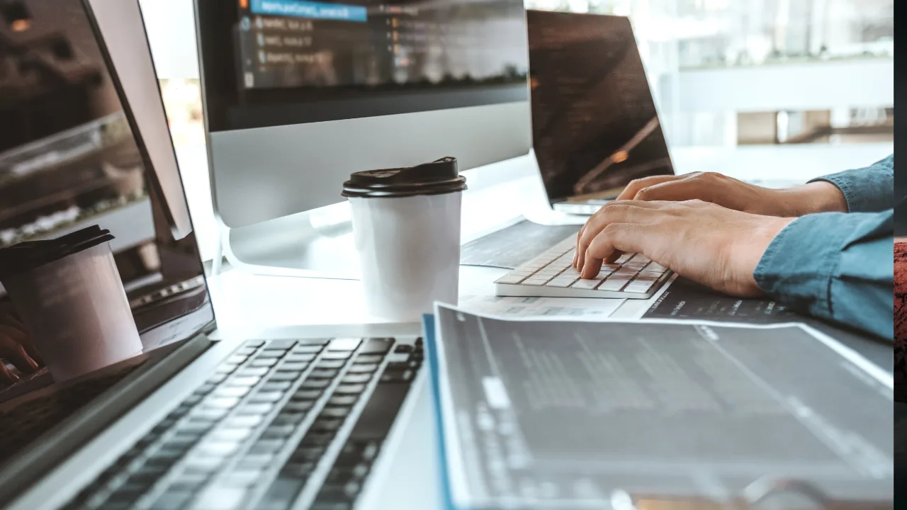 Why You Need An Online Marketing Consultant In 2025